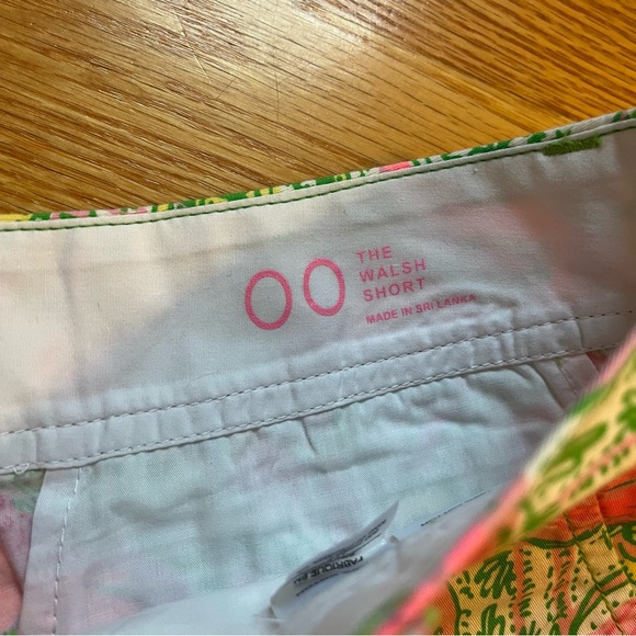 Lilly Pulitzer the Walsh short flamingo print size 00 - Picture 6 of 6